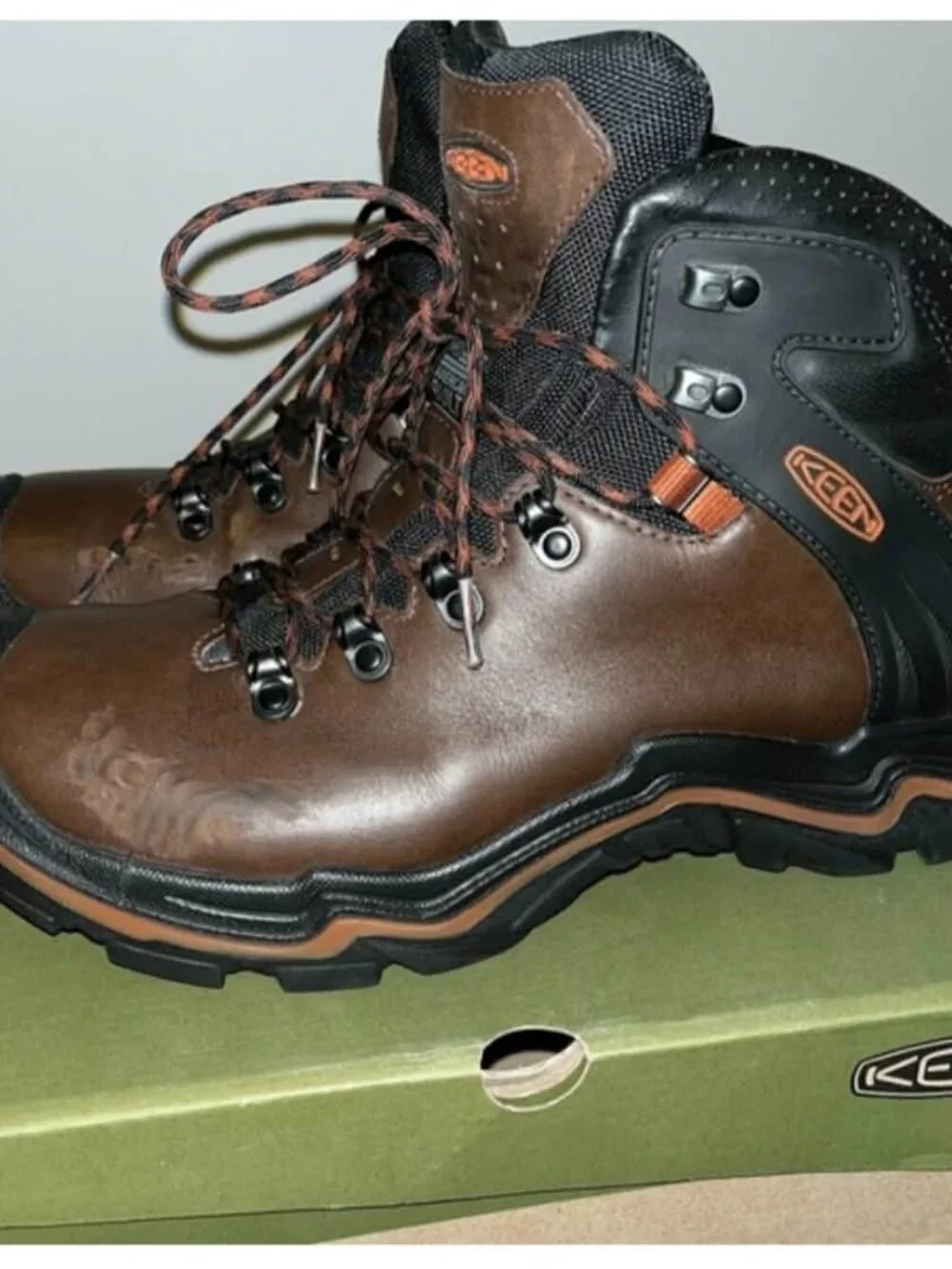 KEEN Mens 11, Brown Leather, Liberty Ridge WP Outdoor Hiking Boots, Made in USA